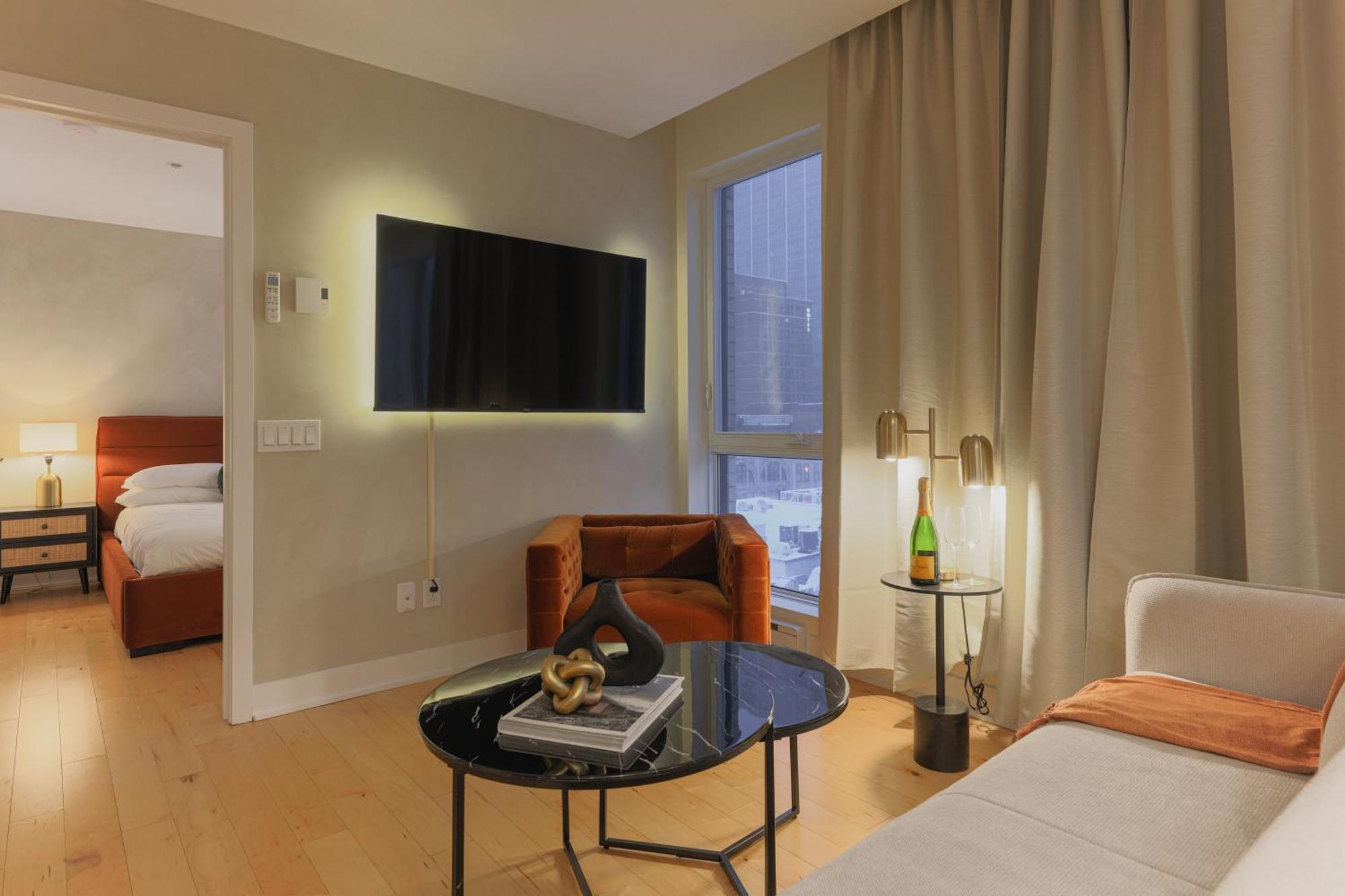 Rozenhaus Montreal Hotel Bagian luar foto