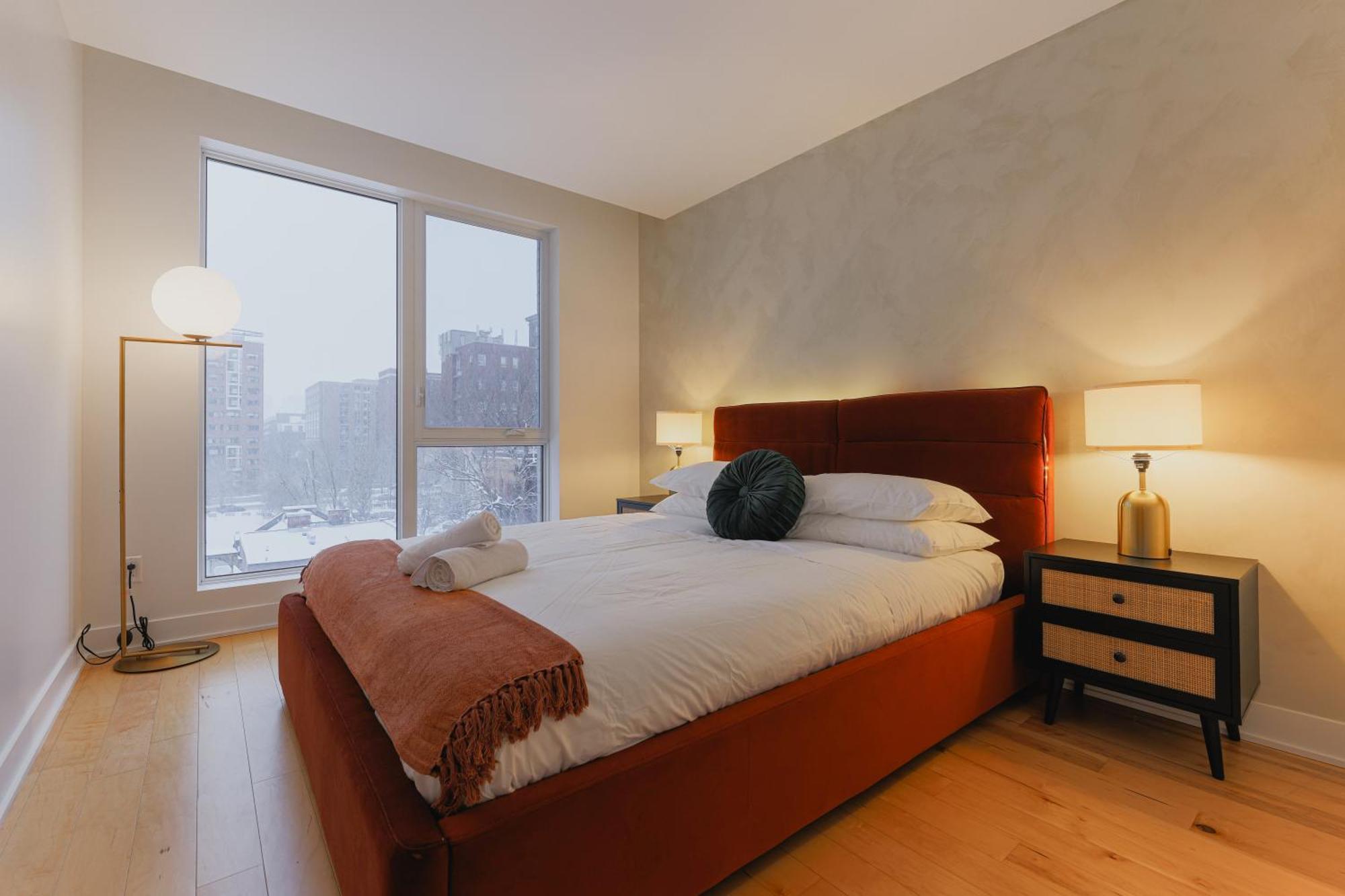 Rozenhaus Montreal Hotel Bagian luar foto
