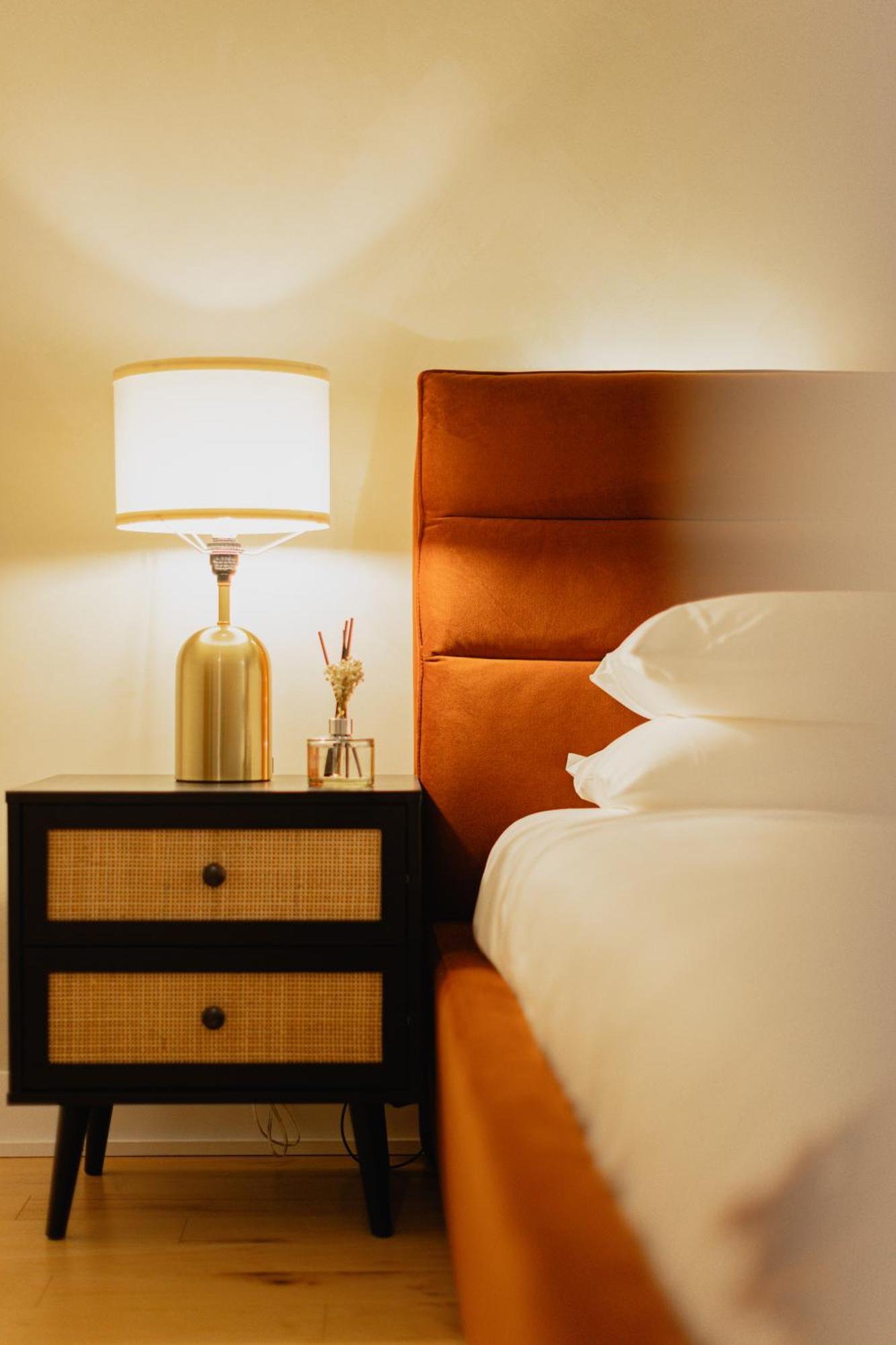 Rozenhaus Montreal Hotel Bagian luar foto