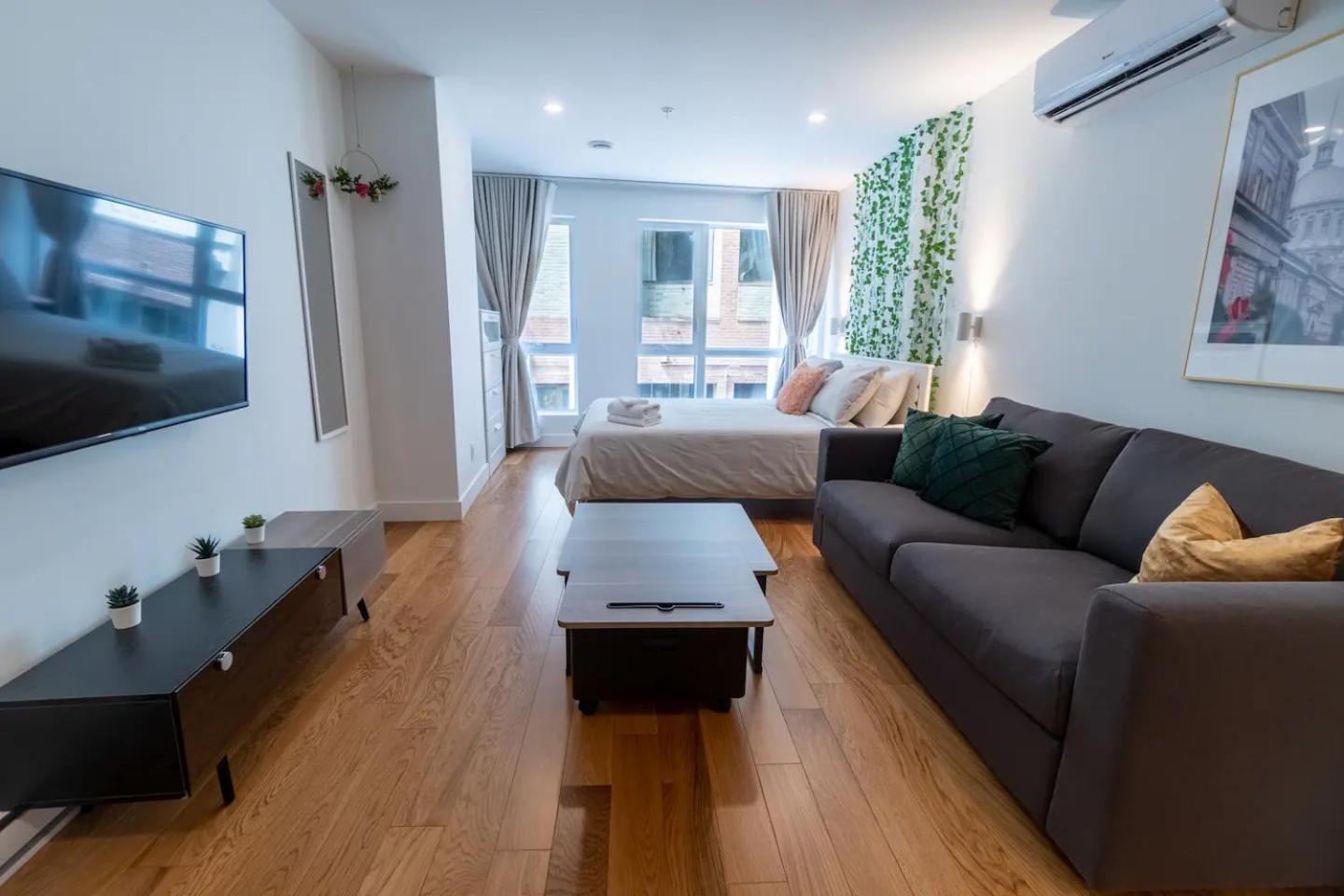 Rozenhaus Montreal Hotel Bagian luar foto