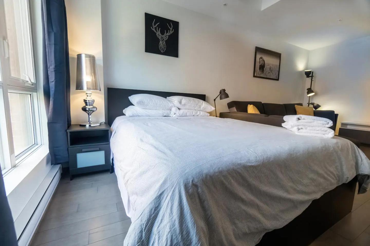 Rozenhaus Montreal Hotel Bagian luar foto