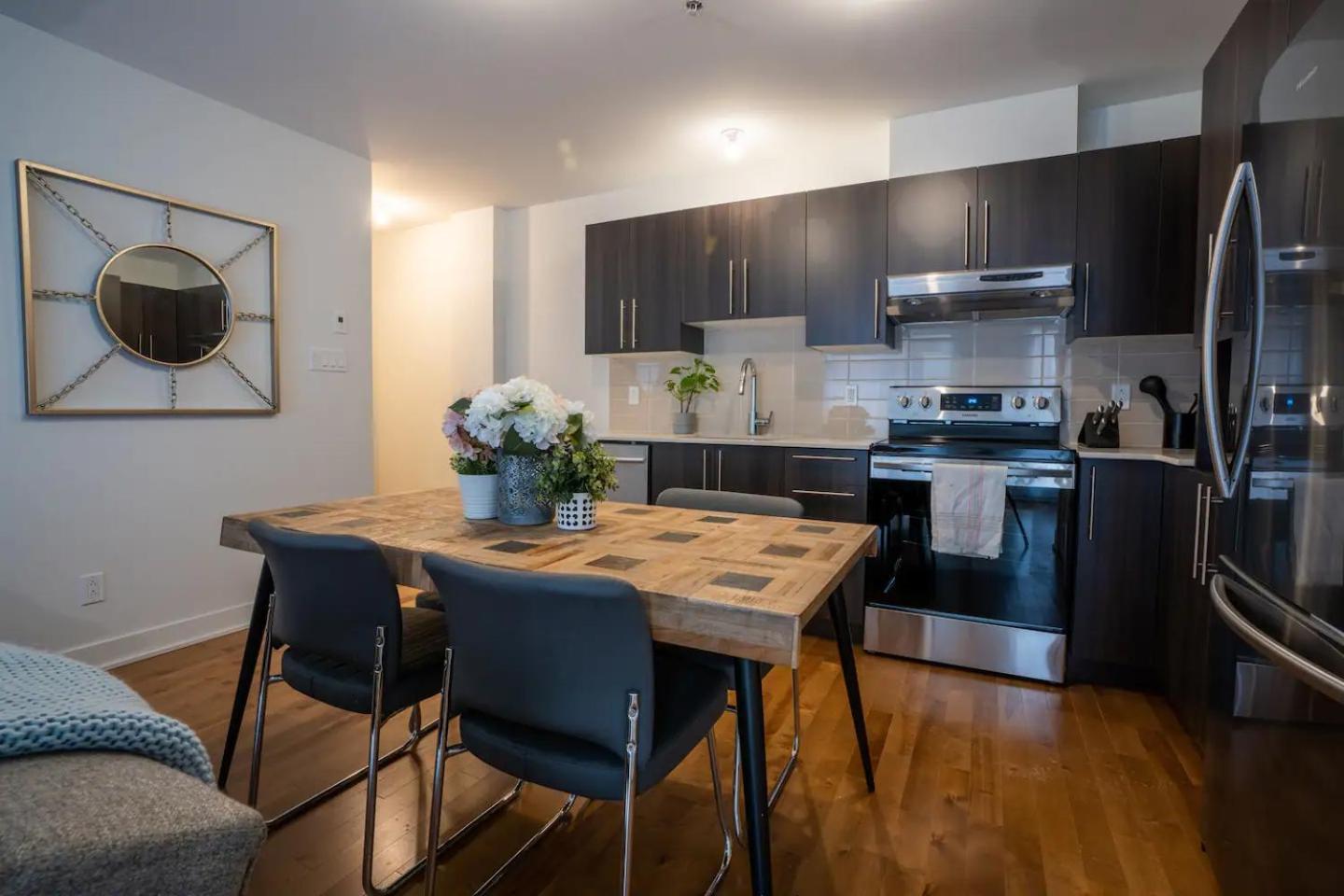 Rozenhaus Montreal Hotel Ruang foto